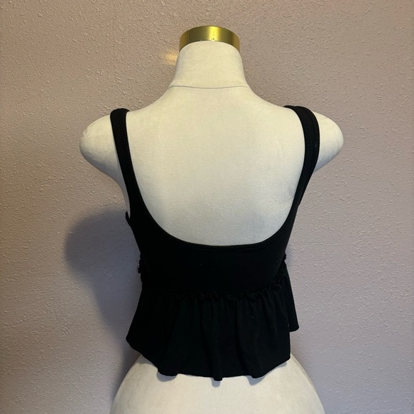 Forever 21 Black Ruffle Crop Top, size S - Picture 2 of 3